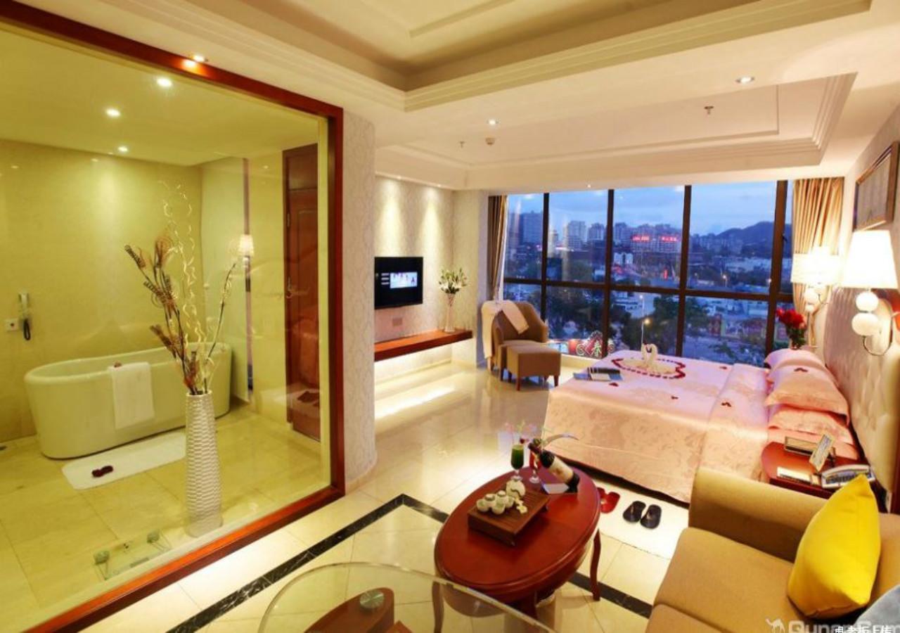 Century Grand Hotel Σανυά Εξωτερικό φωτογραφία